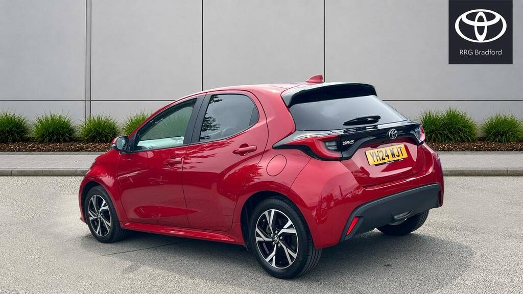 Toyota Yaris 1.5 Vvt-h Design E-cvt Euro 6 Ss YH24WJT Red #4