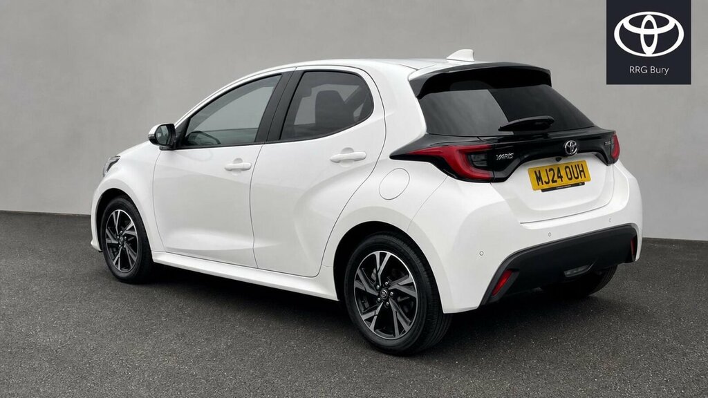 Toyota Yaris 1.5 Vvt-h Design E-cvt Euro 6 Ss MJ24GUH White #6
