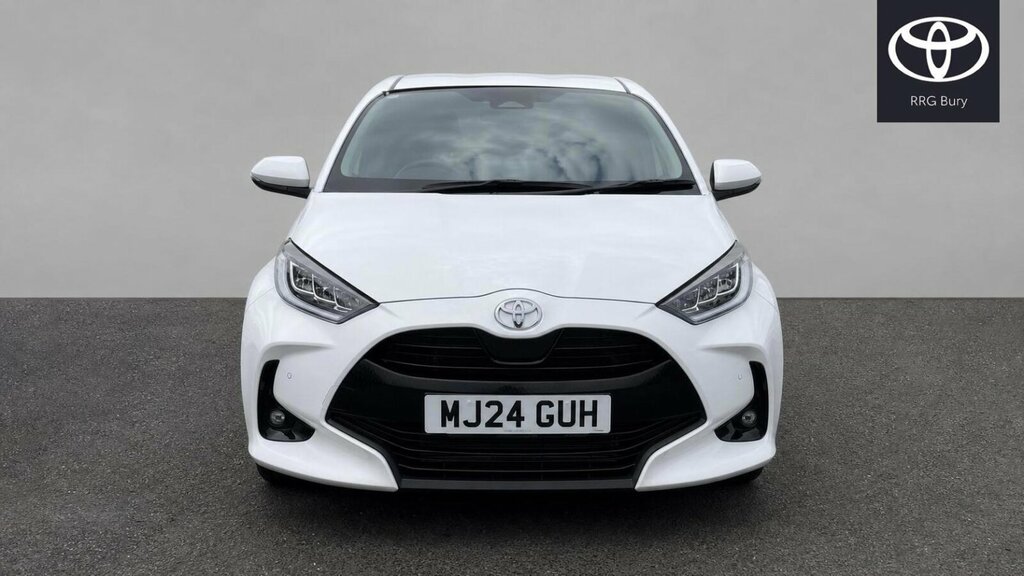 Toyota Yaris 1.5 Vvt-h Design E-cvt Euro 6 Ss MJ24GUH White #2