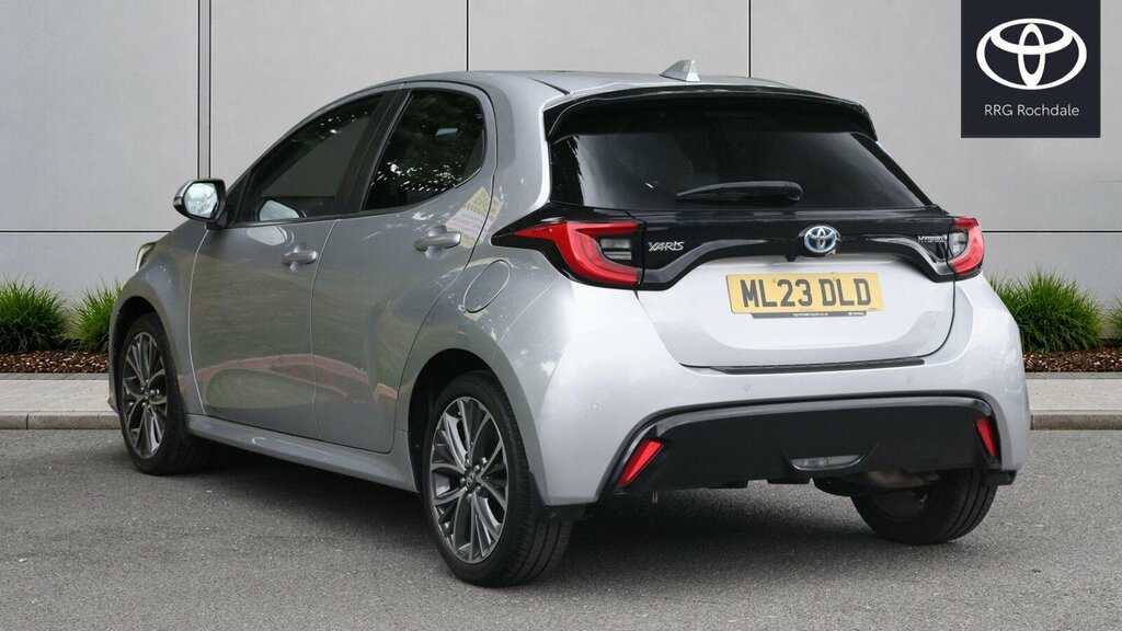 Toyota Yaris 1.5 Vvt-h Excel E-cvt Euro 6 Ss ML23DLD Silver #4