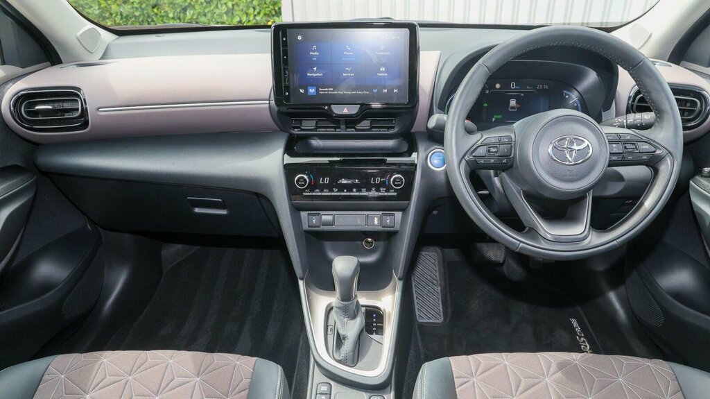 Toyota Yaris Cross 1.5 Vvt-h Excel E-cvt Euro 6 Ss PL73LPA Silver #6