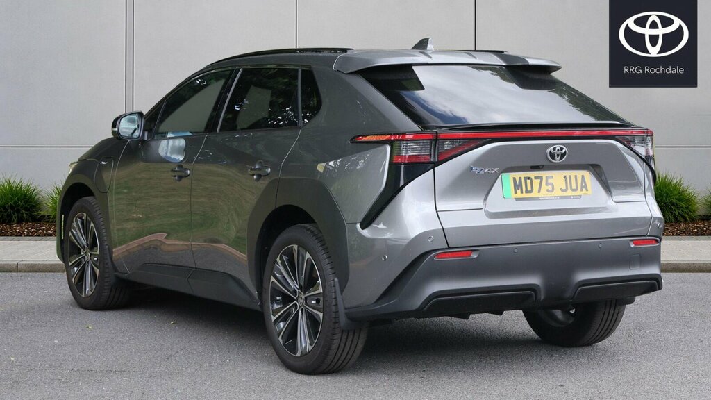 Toyota bZ4X 71.4Kwh Vision 11Kw Obc Silver #4