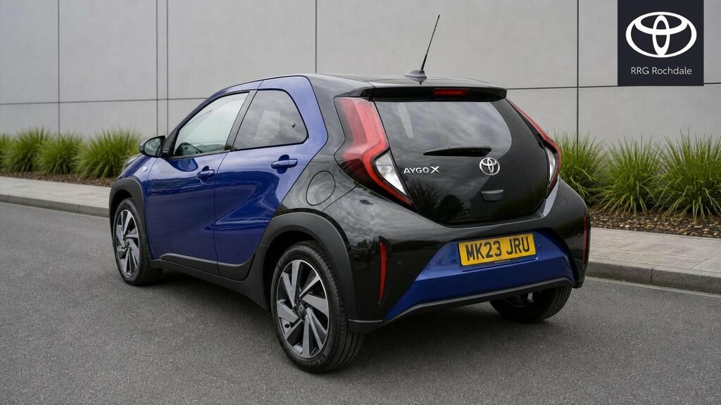 Toyota Aygo X 1.0 Vvt-i Edge Euro 6 Ss MK23JRU Blue #6