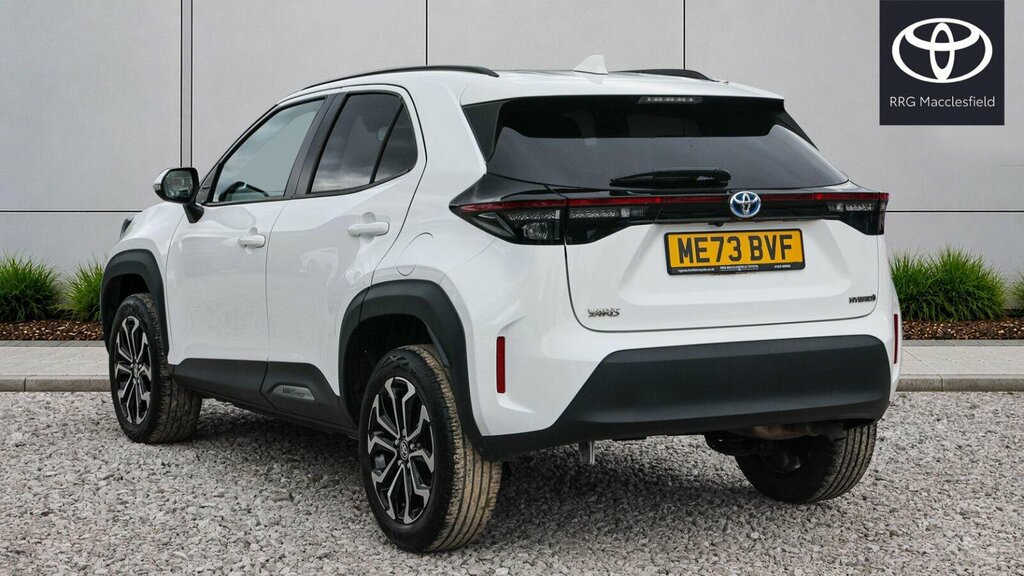 Toyota Yaris Cross 1.5 Vvt-h Design E-cvt Euro 6 Ss ME73BVF White #4