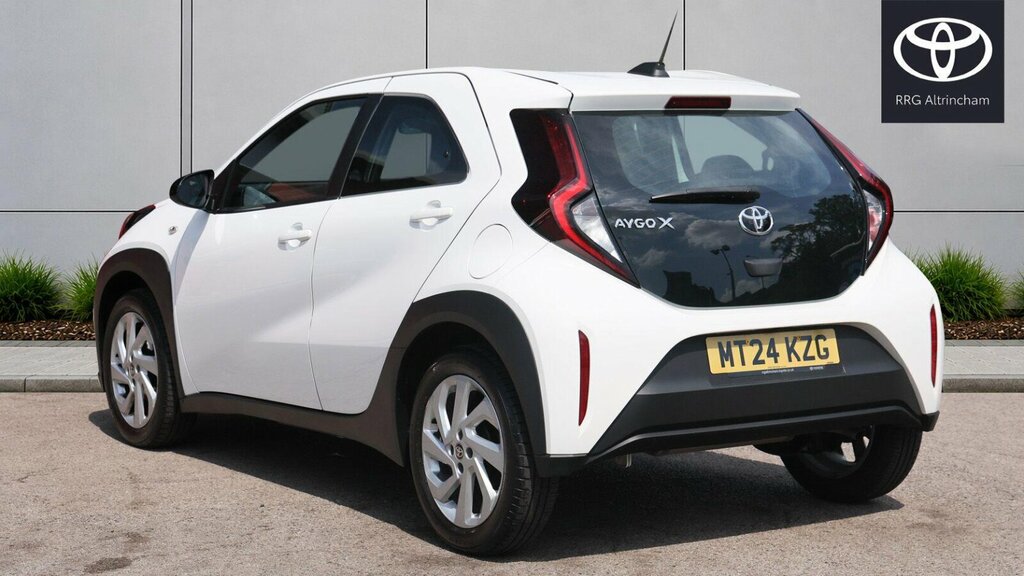 Toyota Aygo X 1.0 Vvt-i Pure X-shift Euro 6 Ss MT24KZG White #4