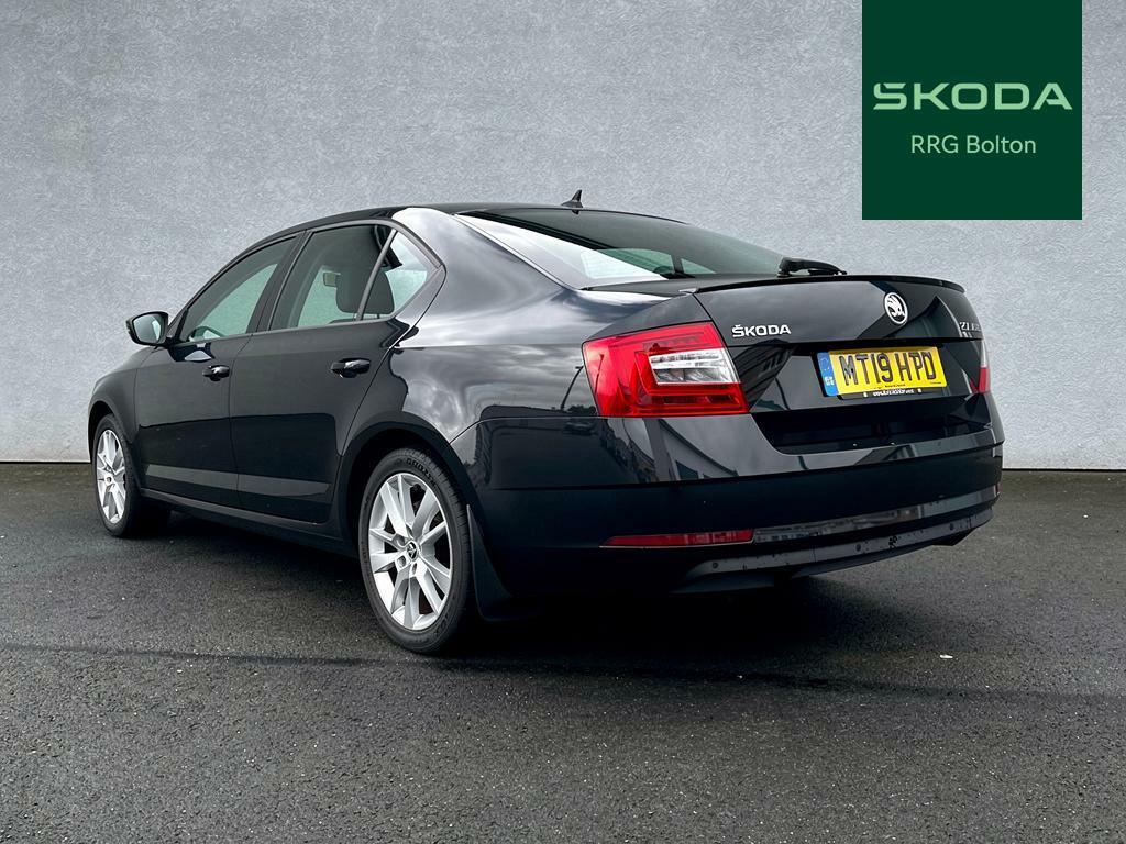 Skoda Octavia 1.5 Tsi Se L Dsg Black #6