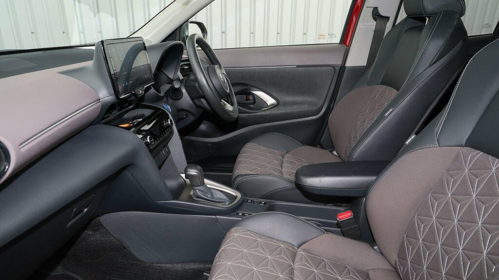 Toyota Yaris Cross 1.5 Vvt-h Excel E-cvt Euro 6 Ss DV71TUP Red #5