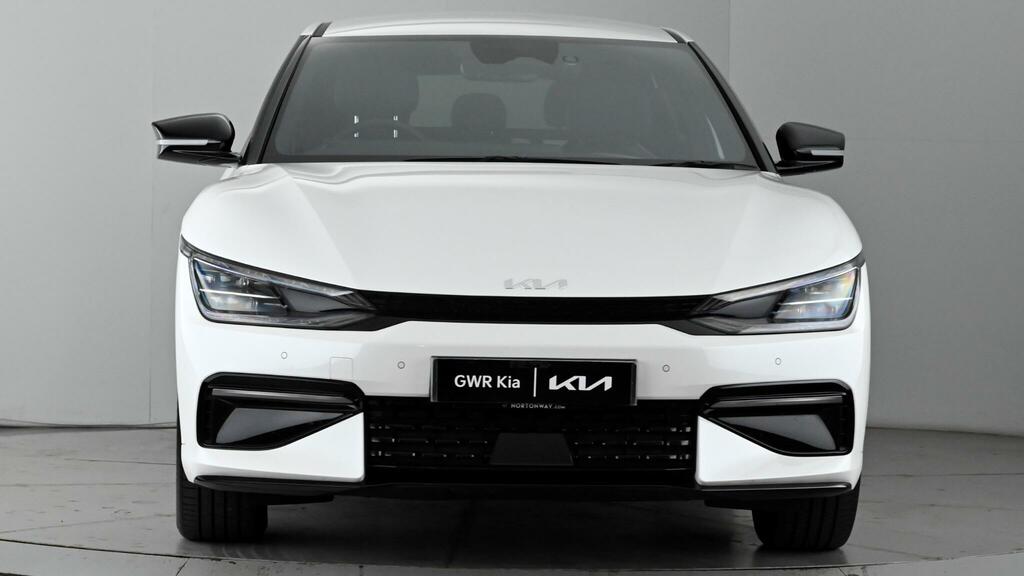 Kia EV6 77.4Kwh Gt-line EX74CKN White #2
