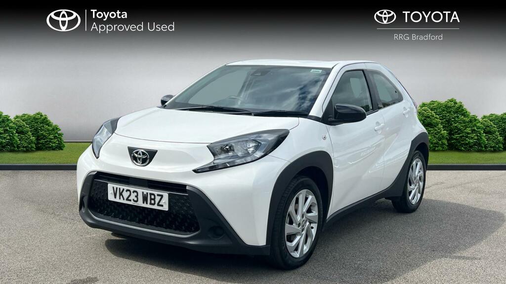 Toyota Aygo X 1.0 Vvt-i Pure Euro 6 Ss VK23WBZ White #3
