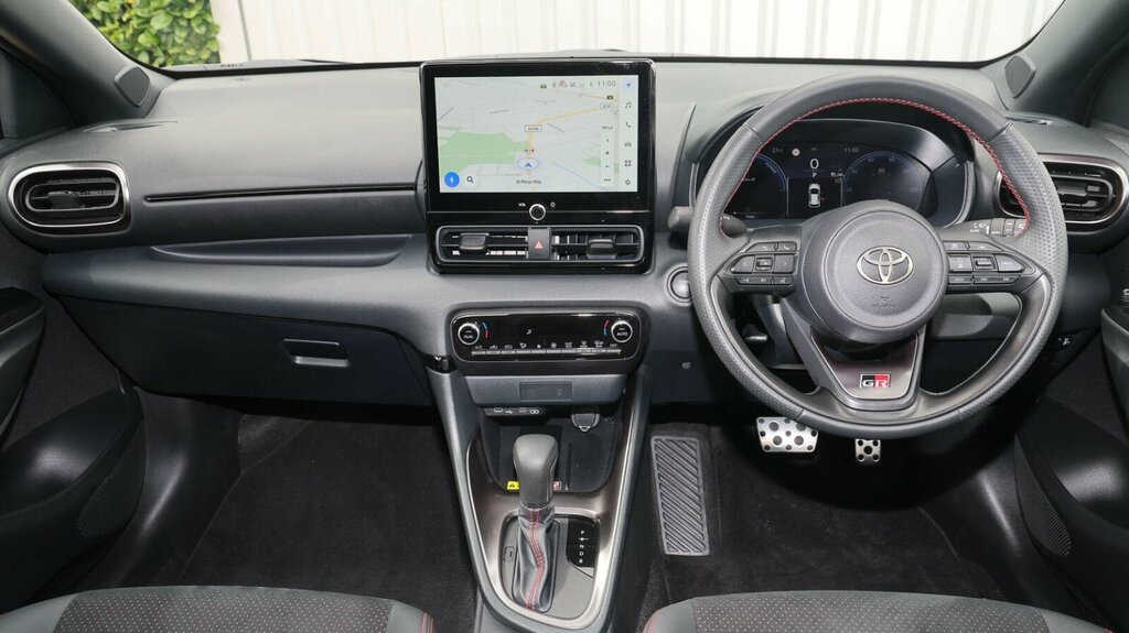 Toyota Yaris 1.5 Vvt-h Gr Sport Hatchback Hybrid E-c MJ75CXC White #6