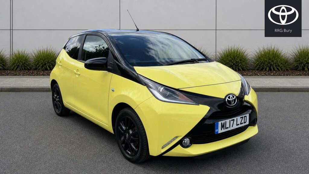 Toyota Aygo 1.0 Vvt-i X-cite 3 Yellow Bi-tone Euro 6 Yellow