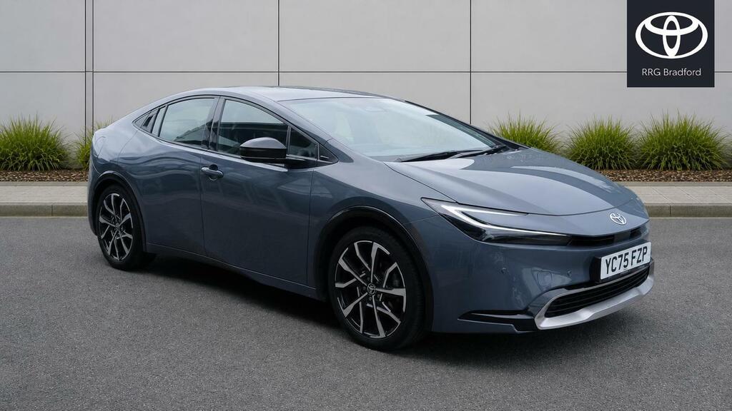 Toyota Prius 2.0 13.6Kwh Excel Cvt Euro 6 Ss Grey