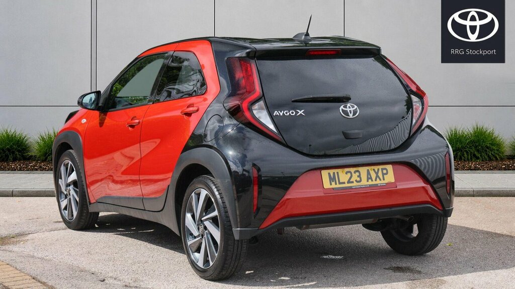 Toyota Aygo X 1.0 Vvt-i Edge Euro 6 Ss ML23AXP Red #4