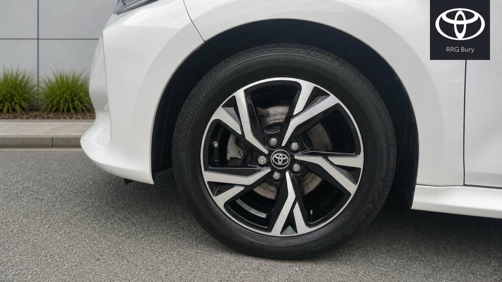 Toyota Yaris 1.5 Vvt-h Design E-cvt Euro 6 Ss MK24FWG White #5