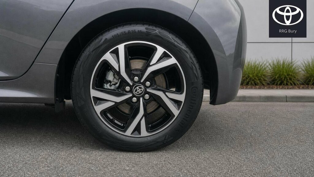 Toyota Yaris 1.5 Vvt-h Design E-cvt Euro 6 Ss MJ75WDU Grey #5