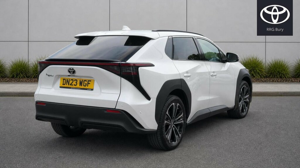 Toyota bZ4X 71.4 Kwh Premiere Edition Awd 7Kw Obc White #8