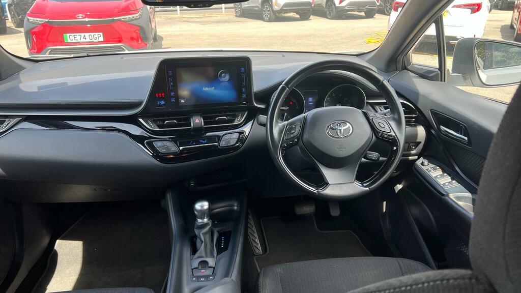 Toyota C-Hr 1.8 Vvt-h Icon Cvt Euro 6 Ss White #6