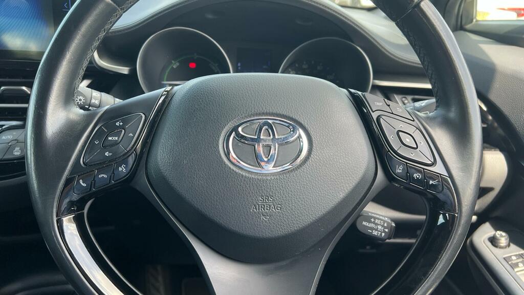 Toyota C-Hr C-hr Lime Edition Hev Cvt Green #10