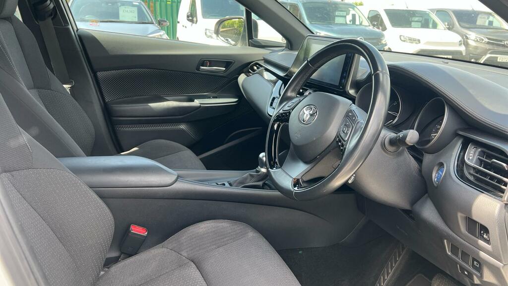 Toyota C-Hr C-hr Lime Edition Hev Cvt Green #12