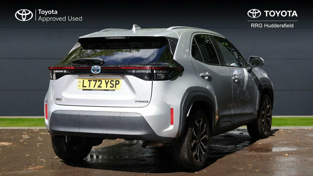 Toyota Yaris Cross 1.5 Vvt-h Design E-cvt Euro 6 Ss Silver #2