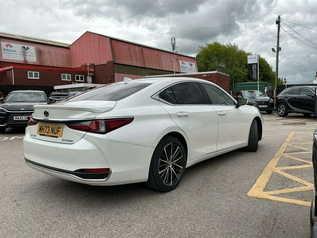 Lexus ES 2.5 300H Premium Edition Saloon Hybrid Blue #8