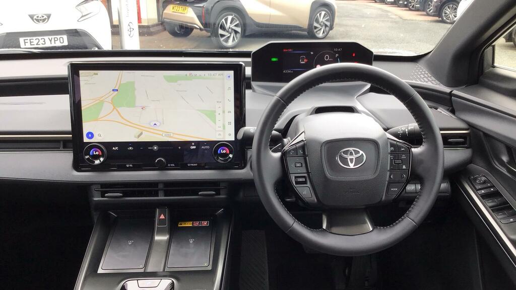 Toyota bZ4X 71.4Kwh Motion 11Kw Obc Black #7