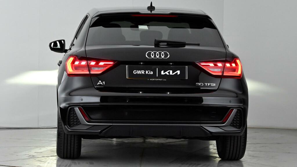 Audi A1 1.0 Tfsi 30 S Line Sportback S Tronic E EY75UGE Black #5