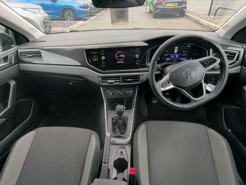 Volkswagen Polo 1.0 Match Tsi Dsg 94 Bhp Black #10