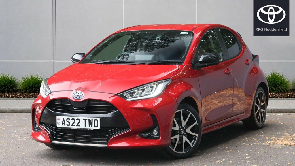 Toyota Yaris 1.5 Vvt-h Dynamic Hatchback Hybrid E-cv AS22TWO Red #3