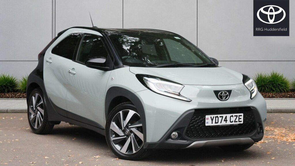 Toyota Aygo X 1.0 Vvt-i Exclusive X-shift Euro 6 Ss Green