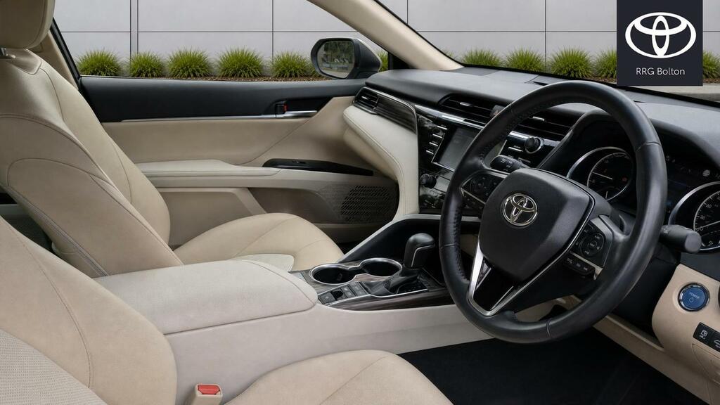 Toyota Camry 2.5 Vvt-h Excel Cvt Euro 6 Ss White #13