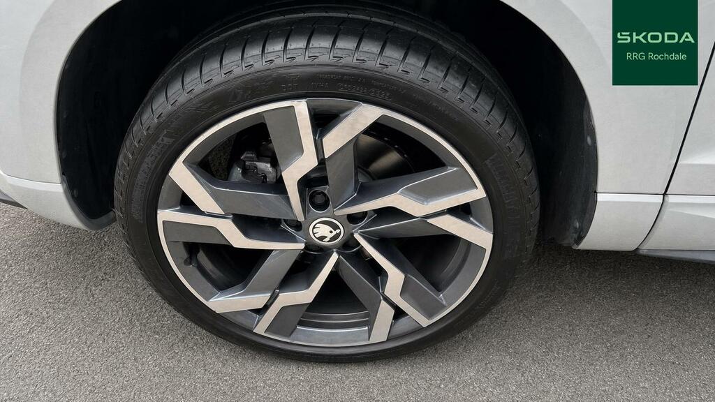 Skoda Karoq 1.5 Tsi Sportline Dsg Grey #5