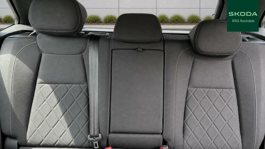 Skoda Karoq Se L 1.0 Tsi 116 Ps 6G Man Black #14