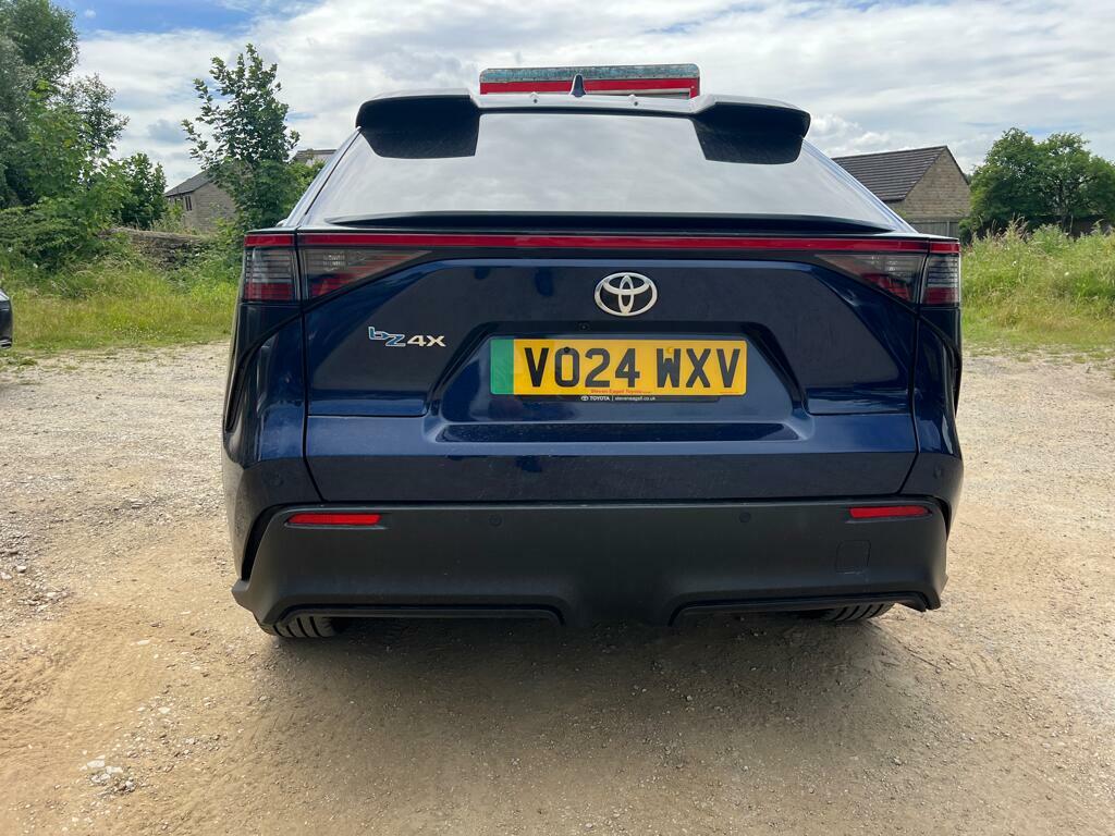 Toyota bZ4X 71.4Kwh Motion 11Kw Obc Black #17