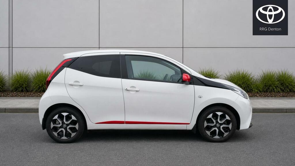 Toyota Aygo 1.0 Vvt-i X-play Tss X-shift #9