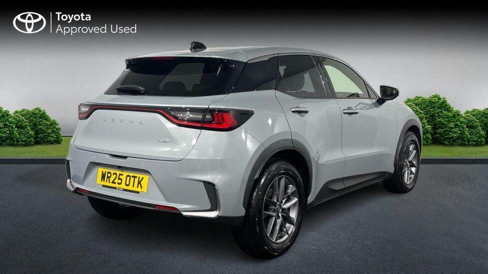 Lexus LBX 1.5 Vvt-ie Premium Suv Hybrid E-cvt Eur Grey #9