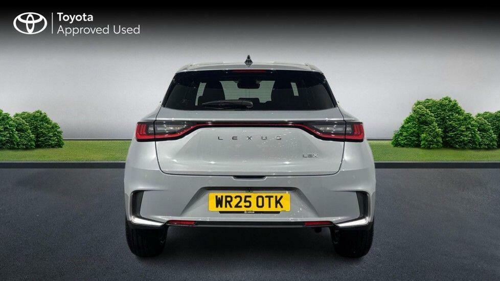 Lexus LBX 1.5 Vvt-ie Premium Suv Hybrid E-cvt Eur Grey #7