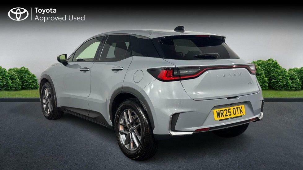 Lexus LBX 1.5 Vvt-ie Premium Suv Hybrid E-cvt Eur Grey #5