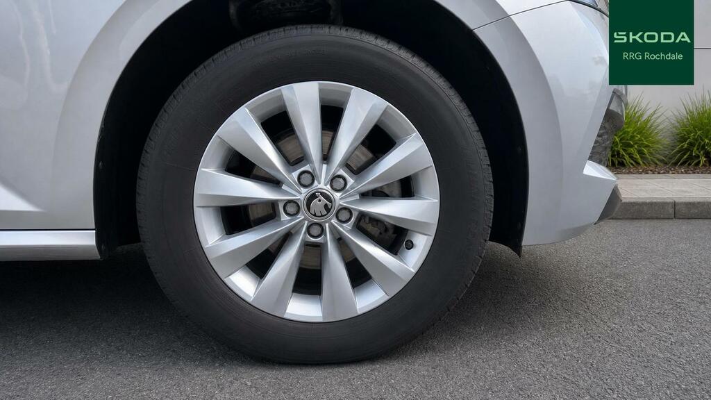 Skoda Kamiq 1.0 Tsi 95 S SV22PXK Silver #5