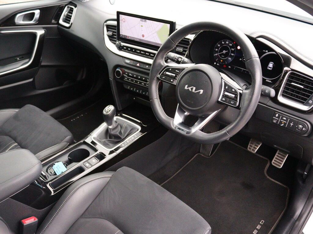 Kia Xceed 1.5 T-gdi Gt-line S Euro 6 Ss White #2