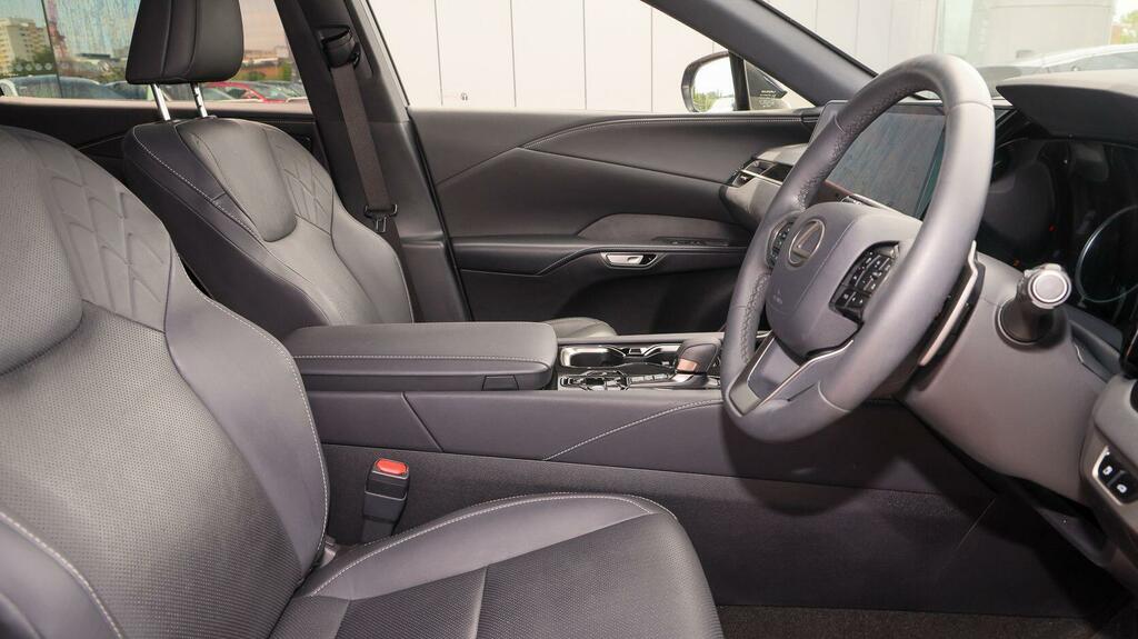 Lexus RX 2.5 450H 18.1Kwh Takumi Suv Plug-in Hy Grey #13