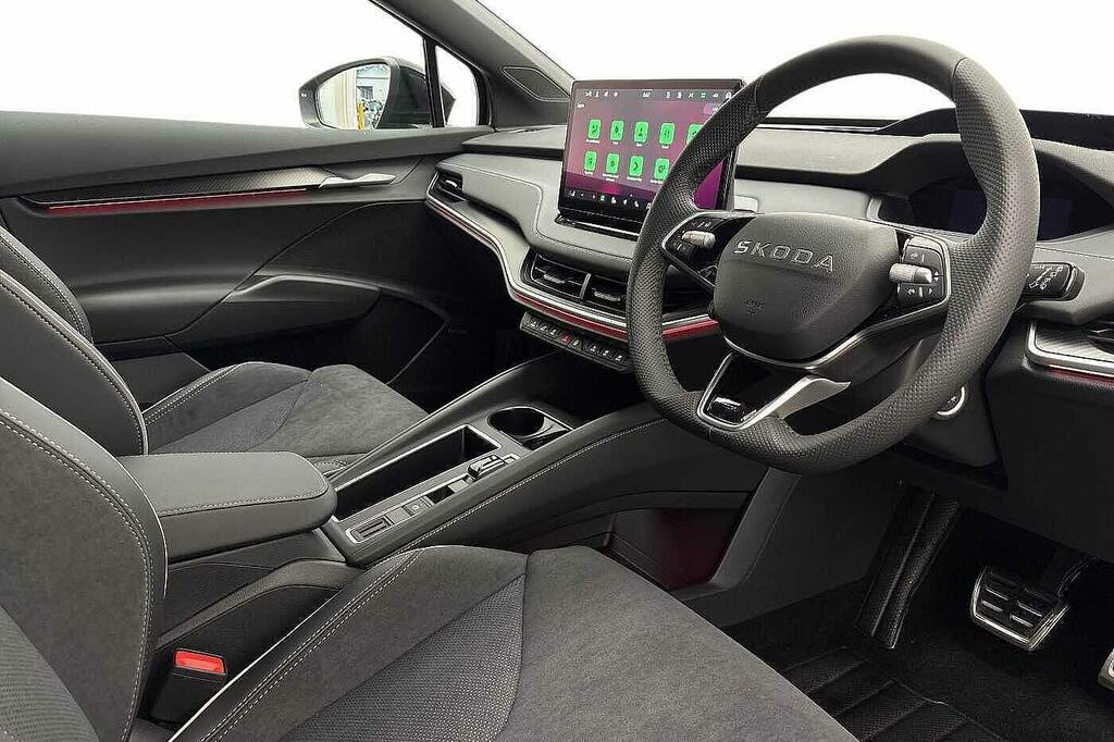 Skoda ENYAQ 210Kw 85X Sportline 82Kwh 4X4 Green #6