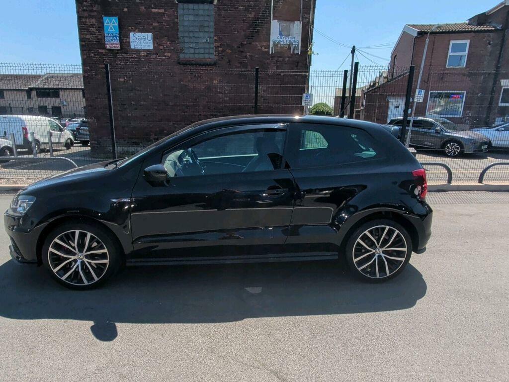 Volkswagen Polo 1.8 Tsi Gti Black #5