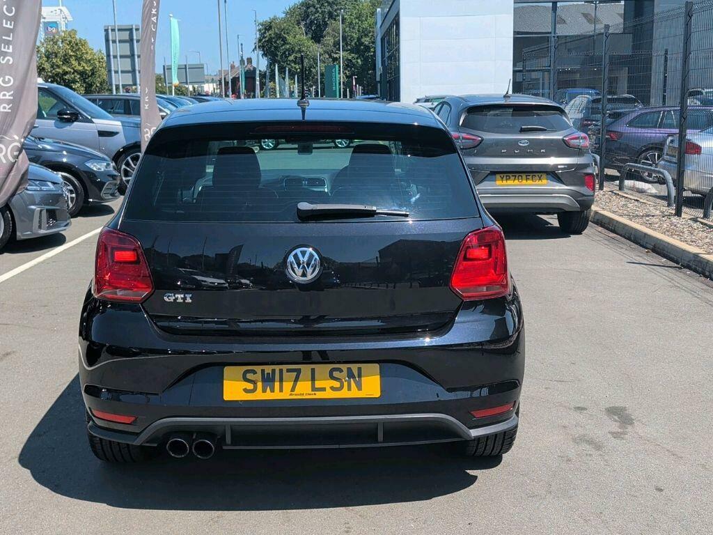 Volkswagen Polo 1.8 Tsi Gti Black #6