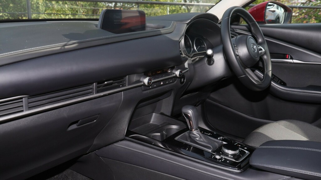 Mazda CX-30 2.0 E-skyactiv G Mhev Se-l Lux MC72NXR Red #2