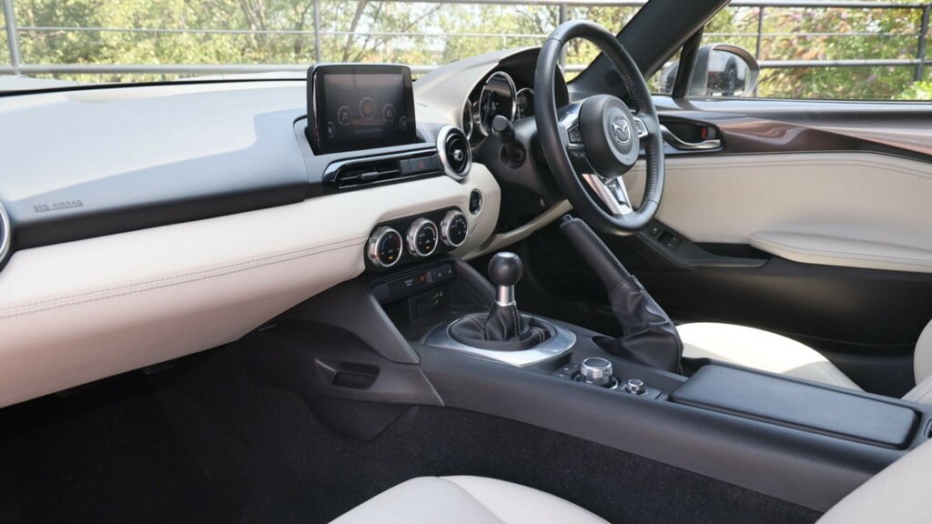 Mazda MX-5 1.5 132 Kizuna MD23KYE Grey #2