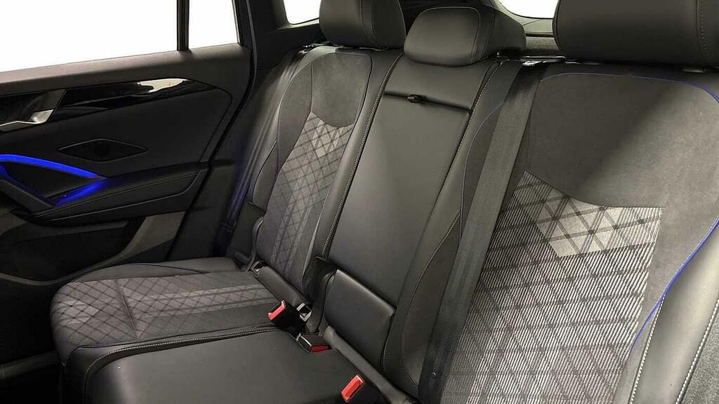 Volkswagen Tiguan 1.5 Tsi 272 Ehybrid R-line Dsg Grey #4