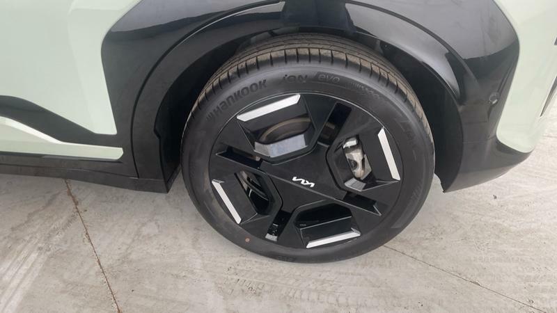 Kia EV3 148Kw Gt-line 81.4Kwh World Car Of The Grey #15