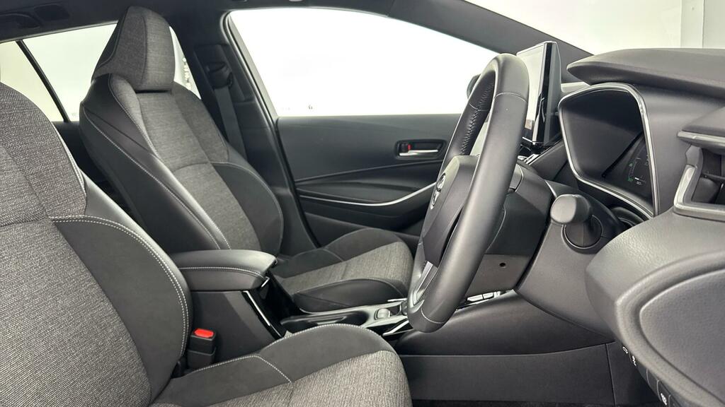 Toyota Corolla 1.8 Vvt-h Gr Sport Hatchback Hybrid Cvt  #13
