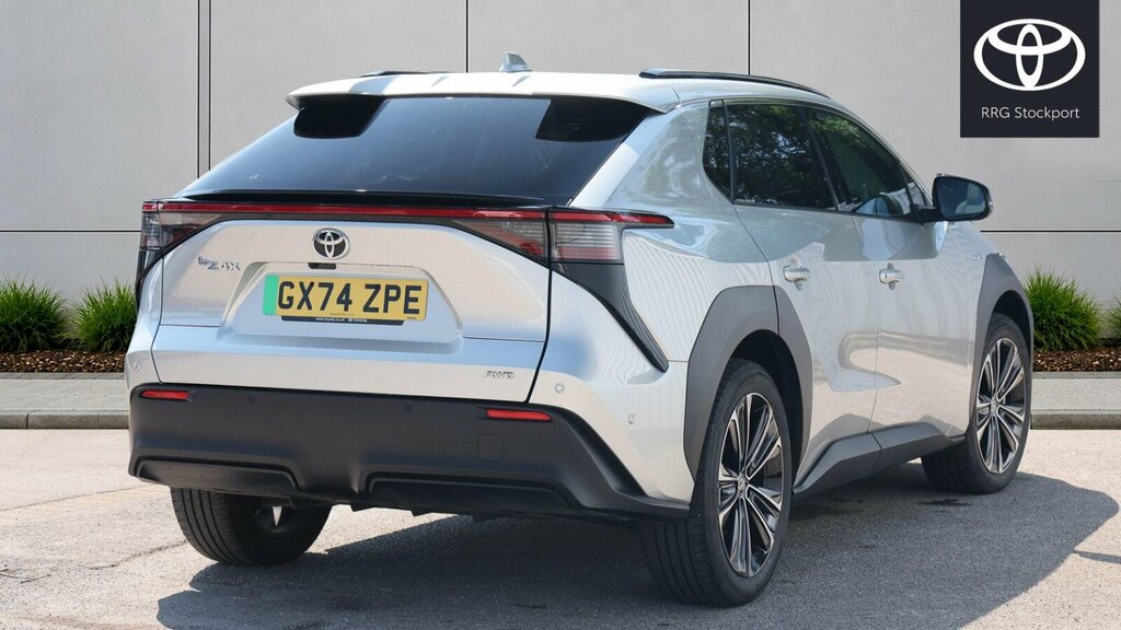 Toyota bZ4X 71.4Kwh Premiere Edition Awd 7Kw Obc Silver #2